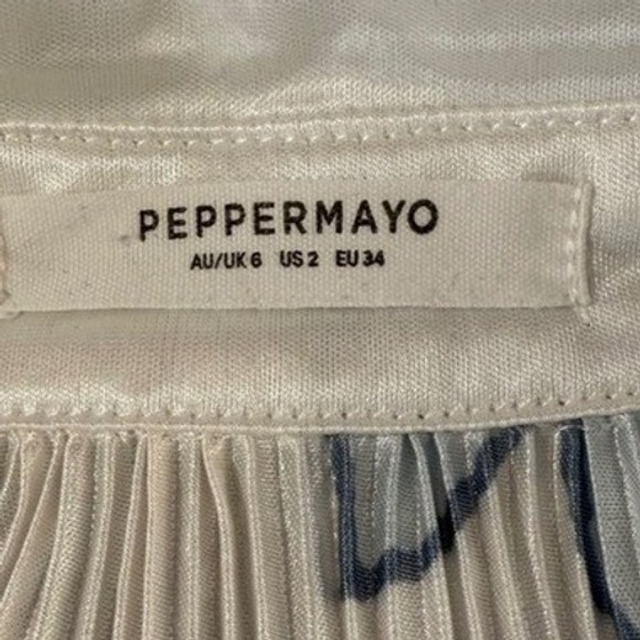 PEPPERMAYO Floral‎ Pleated Shirt Button Front Long Sleeve Women's Top - Picture 6 of 11